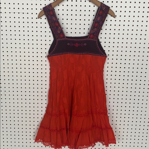 Free people red flounce dress with embroidered top - Picture 6 of 6